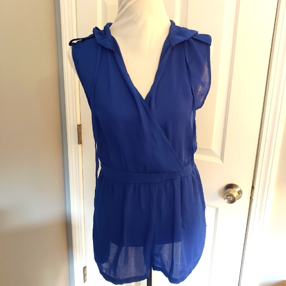 🏝3for $25 Super Cute Cobalt Blue Romper - Picture 1 of 4